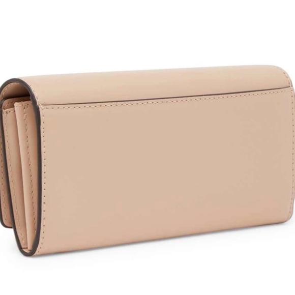 Michael Kors Mott Large Carryall Wallet - Picture 5 of 8